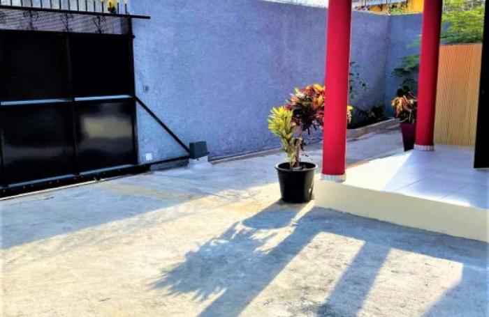 Location Appartement 71m&sup2; 3 pièces Dzaoudzi