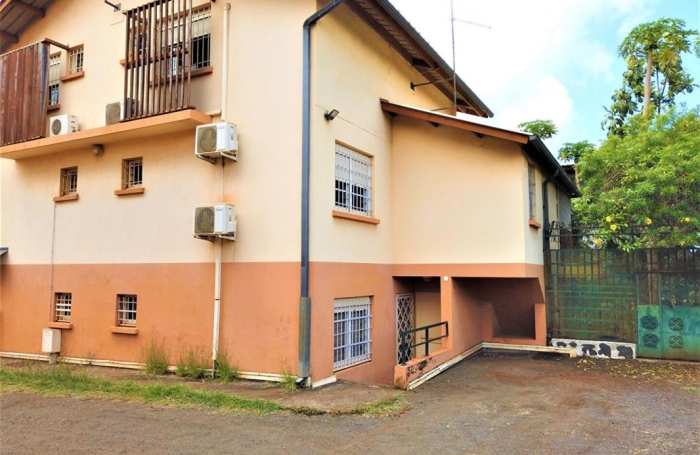 Location Appartement 97600