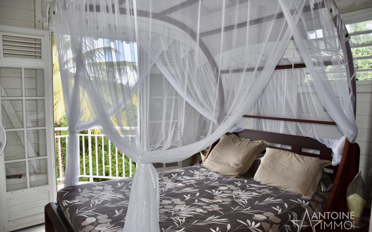 Villa de standing avec 4 appartements - A 2 minutes du Golf