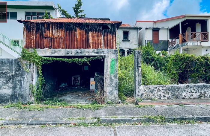 Maison de ville à rénover à vendre - Vauclin