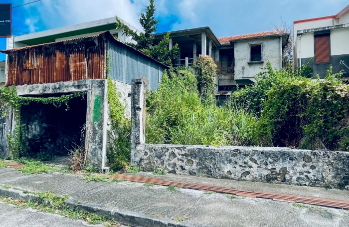 Immeuble de rapport à rénover à vendre - Vauclin (Le)