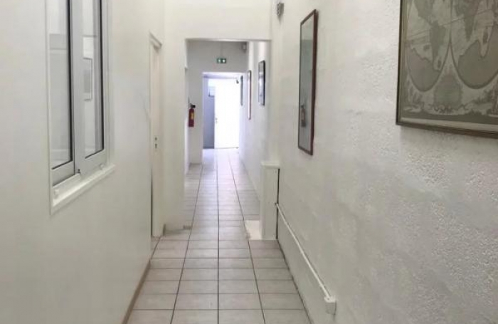 Location Local commercial 110m&sup2; 3 pièces Fort de france