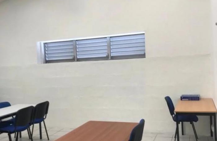 Location Local commercial 110m&sup2; 3 pièces Fort de france