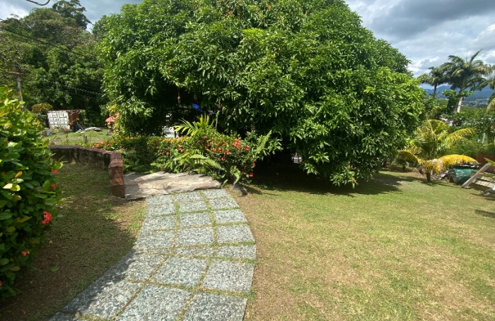 Location Bureaux 175m² Ducos