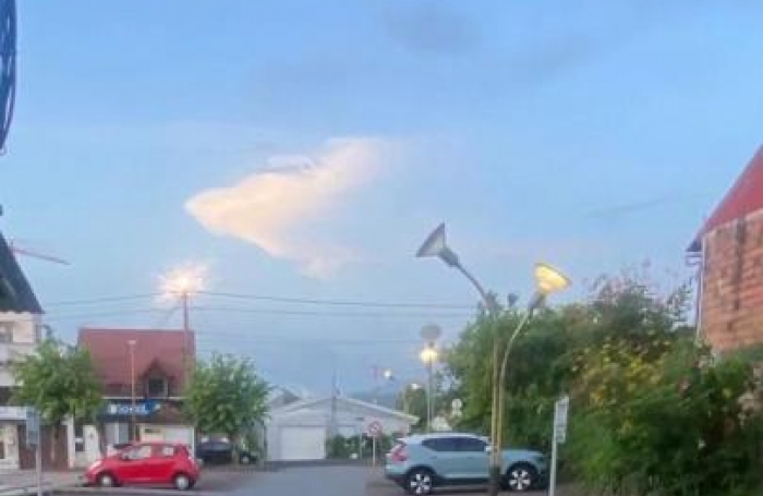 Location Bureaux 63m&sup2; 1 pi&#232;ce Rivière Salée