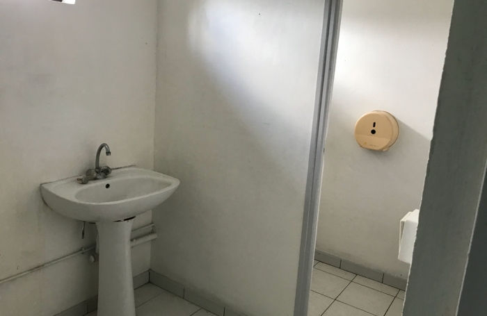 Location Bureaux 135m&sup2; Le Lamentin