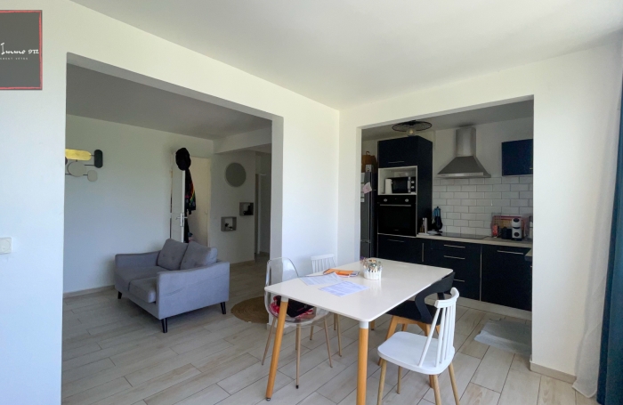 Appartement T4 entièrement rénové, lumineux et moderne à Fort-de-France
