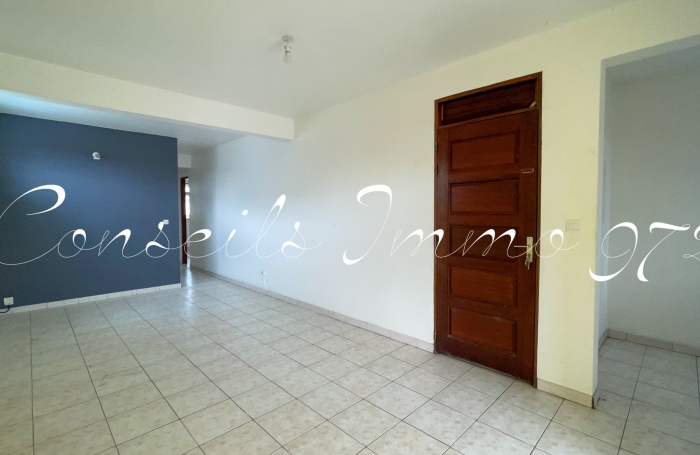 Location Appartement T3 à Rivière-Salée