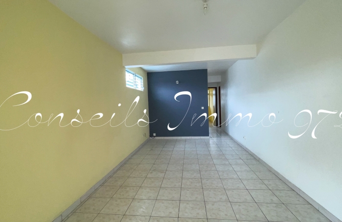 Location Appartement T3 à Rivière-Salée