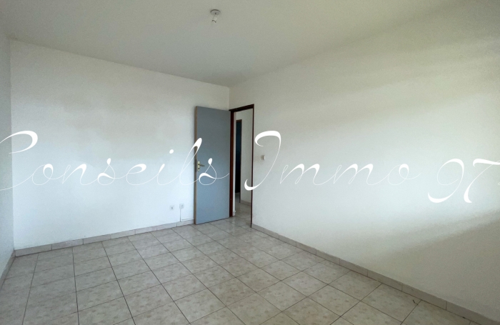 Location Appartement T3 à Rivière-Salée