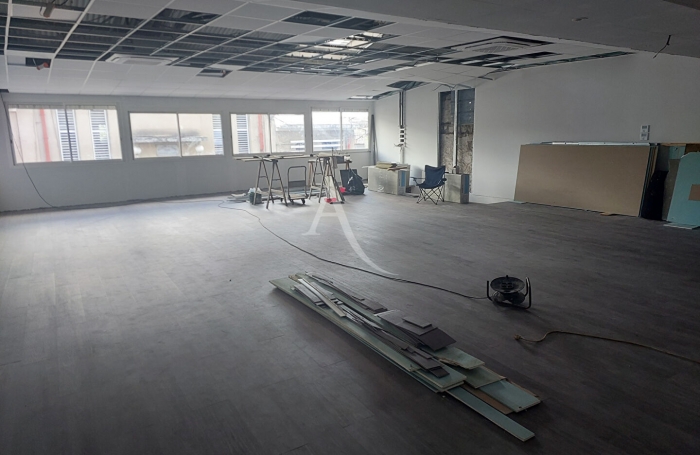 Location Bureaux 155m² 3 pièces Fort de france