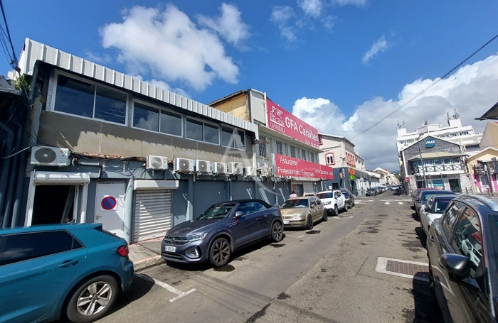 Location Bureaux 155m² 3 pièces Fort de france
