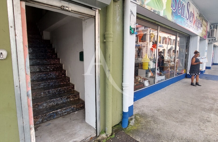 Location Bureaux 184m² 7 pièces Fort de france