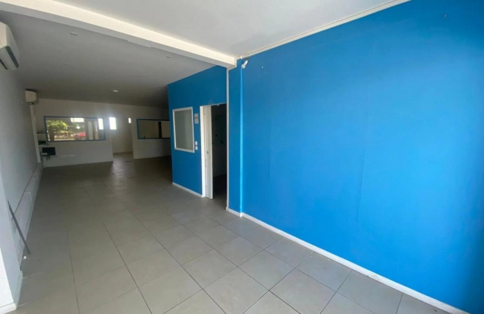 Location Bureaux 120m&sup2; 3 pièces Fort de france