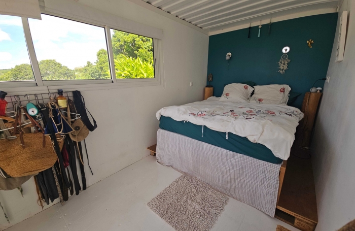 Ensemble immobilier sur grand terrain, id&eacute;al investissement - SAINTE-LUCE