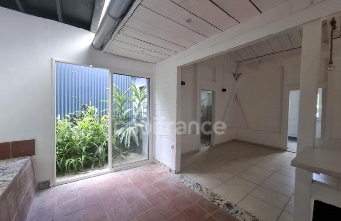 Location Maison 85m&sup2; 3 pi&#232;ces Schoelcher