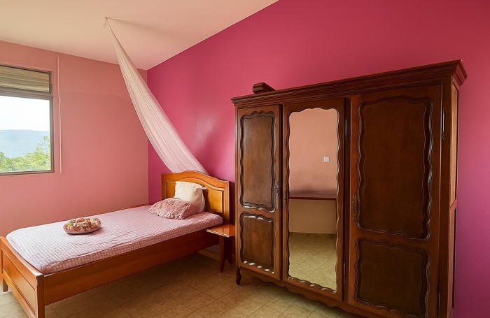 Vaste maison de type F8 en parfait état, à proximité des commodités - 97260 - LE MORNE ROUGE