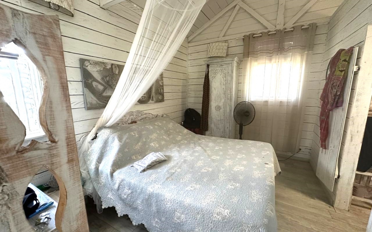 SAINTE ANNE- PROPRIETE VUE MER PANORAMIQUE 10000M² TERRAIN