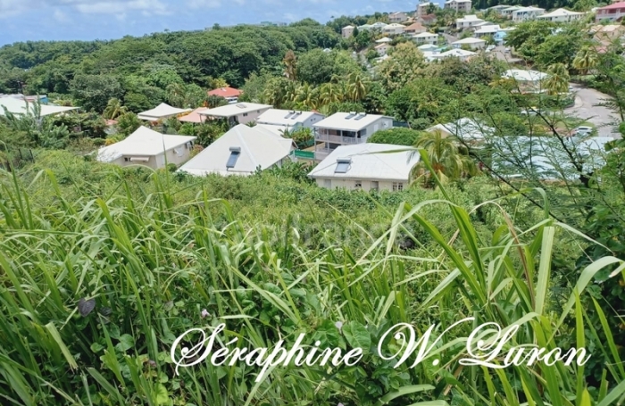 Vente Terrain 1815m&sup2; La Trinité