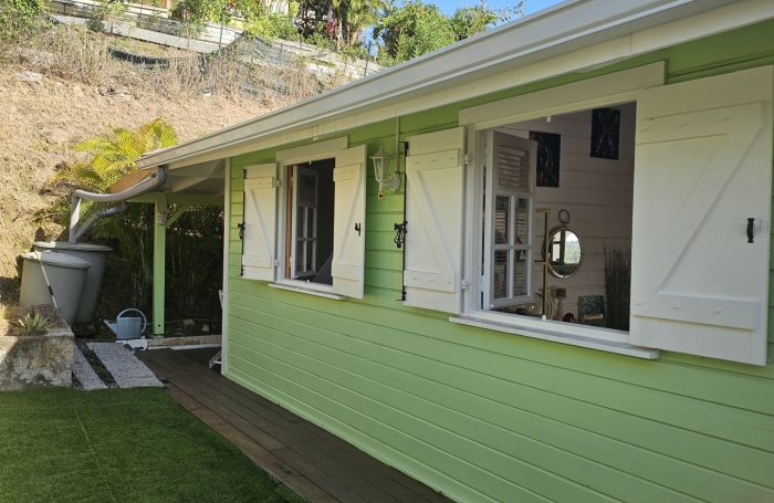 Villa F3 avec piscine dans un lotissement r&eacute;cent - LE DIAMANT