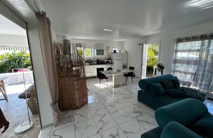 Vente Maison 91.97m&sup2; 3 pièces Rivi&egrave;re Sal&eacute;e