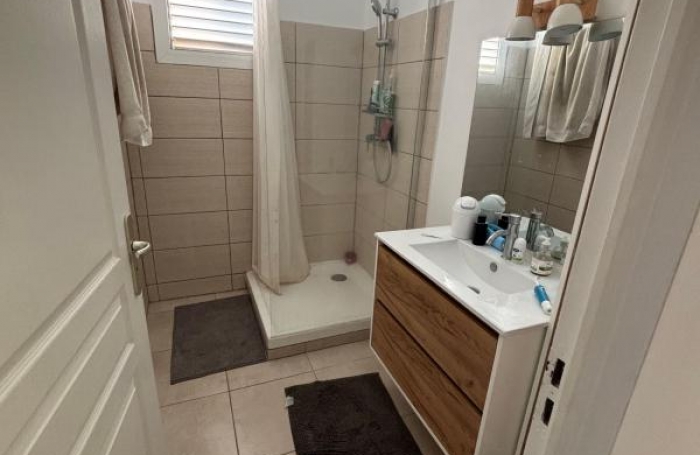 Vente Appartement 75.47m&sup2; 3 pi&#232;ces Sainte Luce