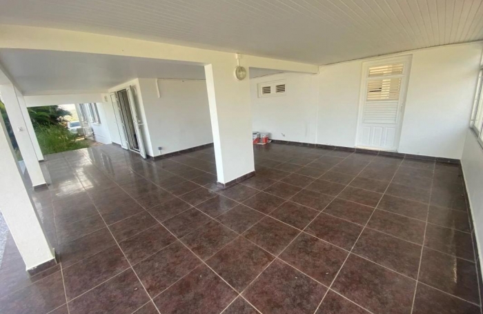 Location Maison 114m&sup2; 6 pi&#232;ces Le François