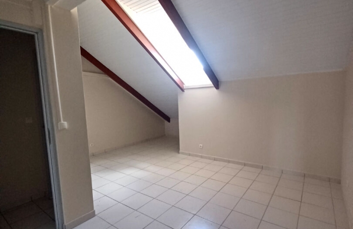Location Appartement 73m² 3 pièces Fort de france
