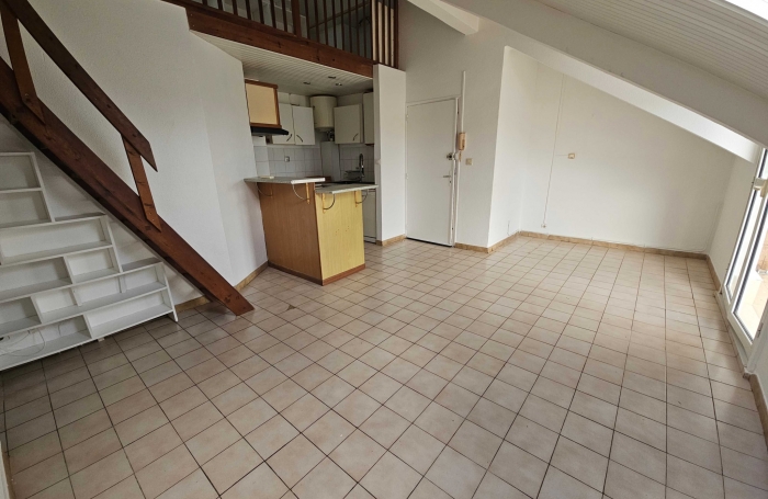 Charmant F3 avec mezzanine et grande terrasse