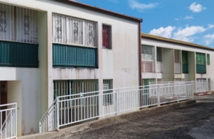 Appartement F3 vendu lou&eacute; secteur calme - FORT-DE-FRANCE