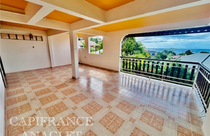 Location Appartement 61m&sup2; 3 pi&#232;ces La Trinité