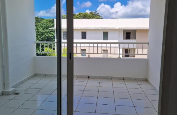 Vente Appartement 61.7m&sup2; 3 pièces Le Lamentin