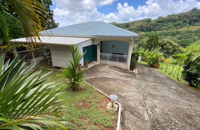 Vente Maison 95m&sup2; 4 pi&#232;ces Rivière Pilote