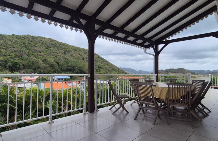 Vente Maison 170.03m&sup2; 8 pi&#232;ces Sainte Anne