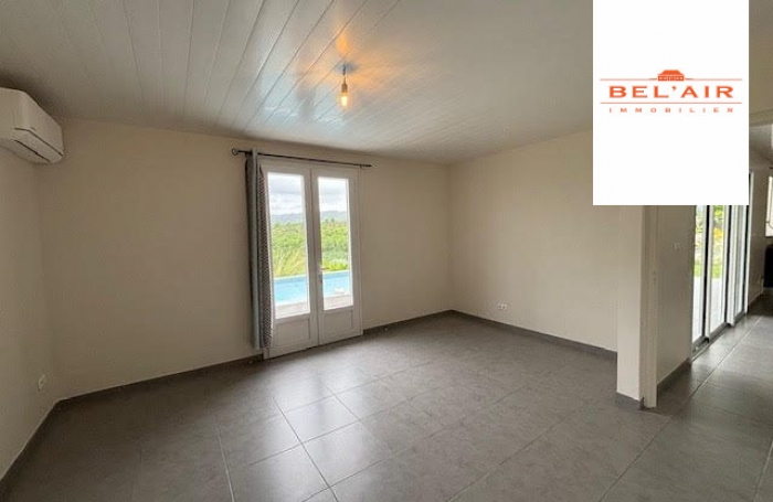 Location Maison 102.34m&sup2; 4 pi&#232;ces Le François