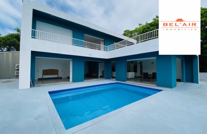 Location Maison 209.77m&sup2; 5 pi&#232;ces Le François