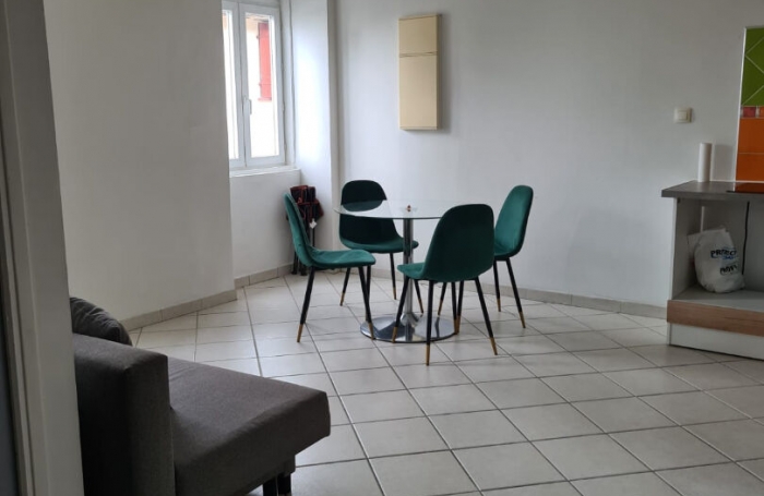Location Appartement 40m² 2 pièces Saint Pierre