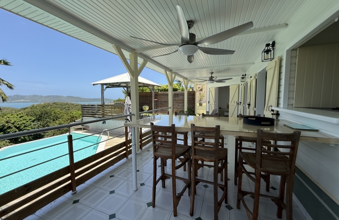 Belle villa de type F4  avec piscine et vue mer - Pointe Savane - Le Robert