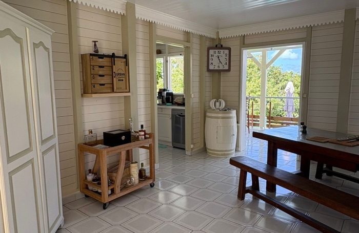 Belle villa de type F4  avec piscine et vue mer - Pointe Savane - Le Robert