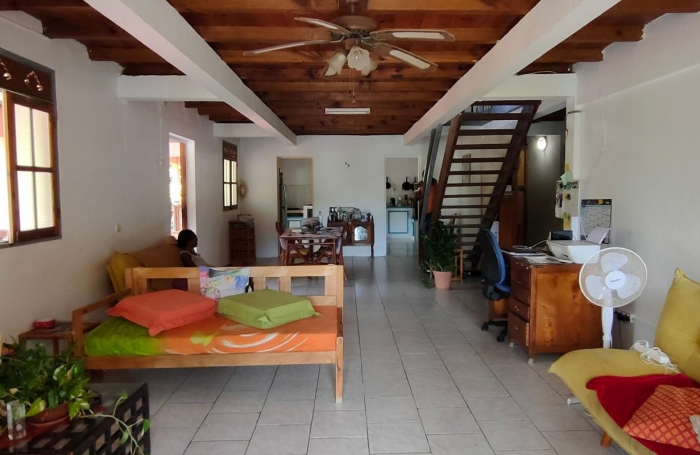 Vente Immeuble 648m&sup2; 18 pi&#232;ces Sainte Anne