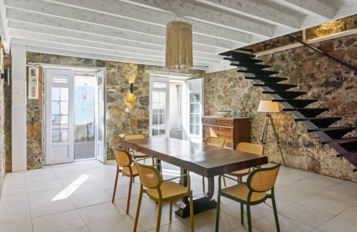 Vente Maison 165.21m&sup2; 4 pi&#232;ces Saint Pierre