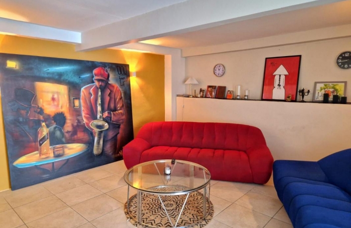 Vente Maison 165.21m&sup2; 4 pi&#232;ces Saint Pierre