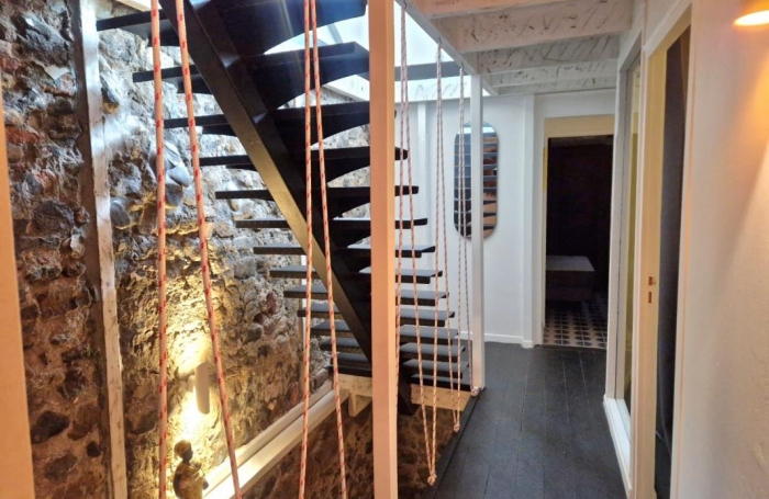 Vente Maison 165.21m&sup2; 4 pi&#232;ces Saint Pierre