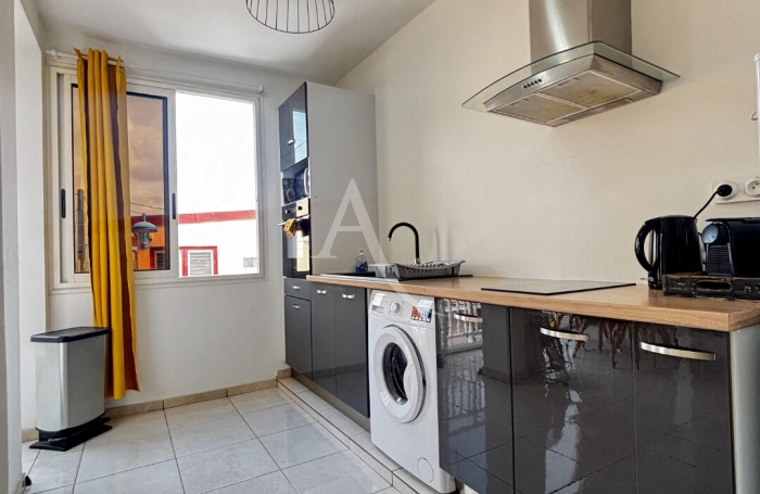 Vente Maison 244.51m² 7 pièces Sainte Luce