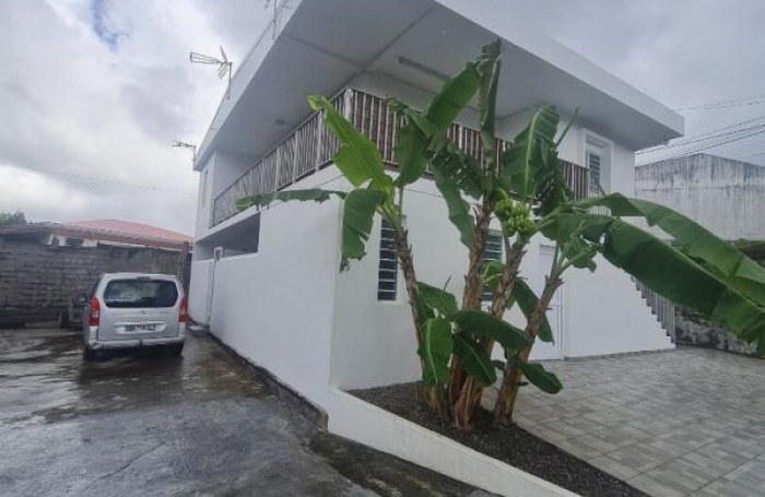 Vente Maison 210m&sup2; 7 pi&#232;ces Le Morne Rouge