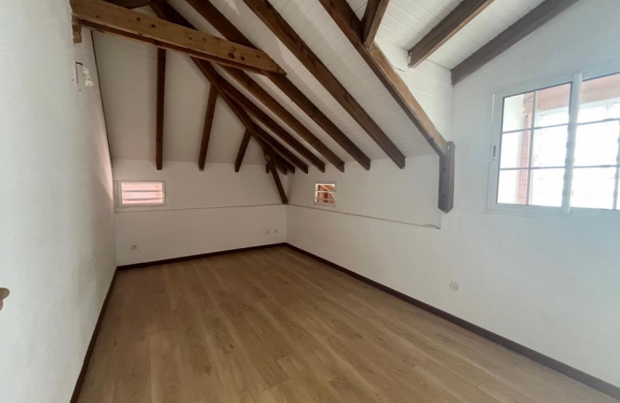 Location Maison 81.19m&sup2; 3 pi&#232;ces Sainte Marie