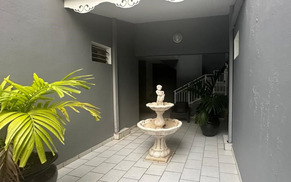 Location Local commercial 97200