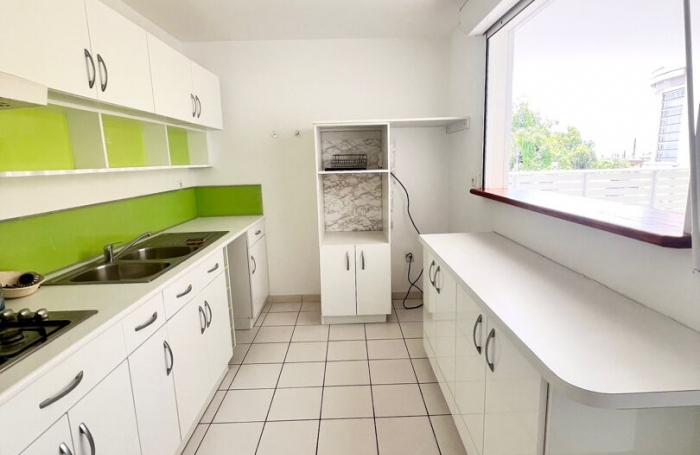 Vente Appartement 52.73m&sup2; 2 pi&egrave;ces Fort de france