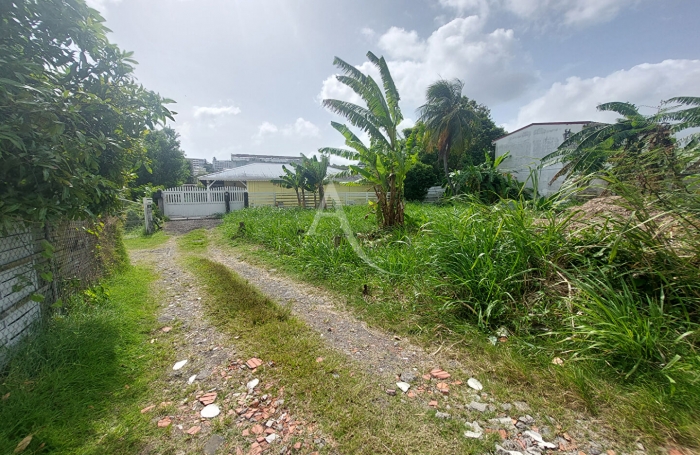 Vente Terrain 422m² Fort de france