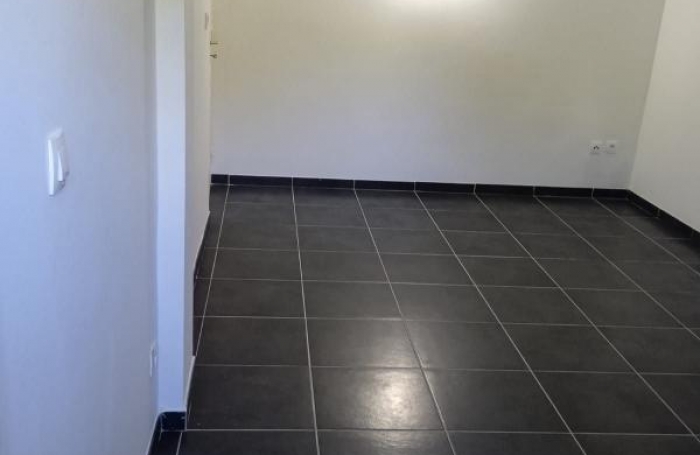 Vente Maison 204.08m&sup2; 8 pi&#232;ces Le François